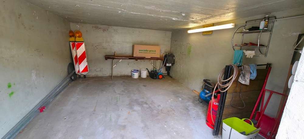 Immobilie in Esthal - Einzugsbereites Familien- oder Ferienhaus mit schönem Garten und top Freizeitangeboten in Waldlage - Bild 3