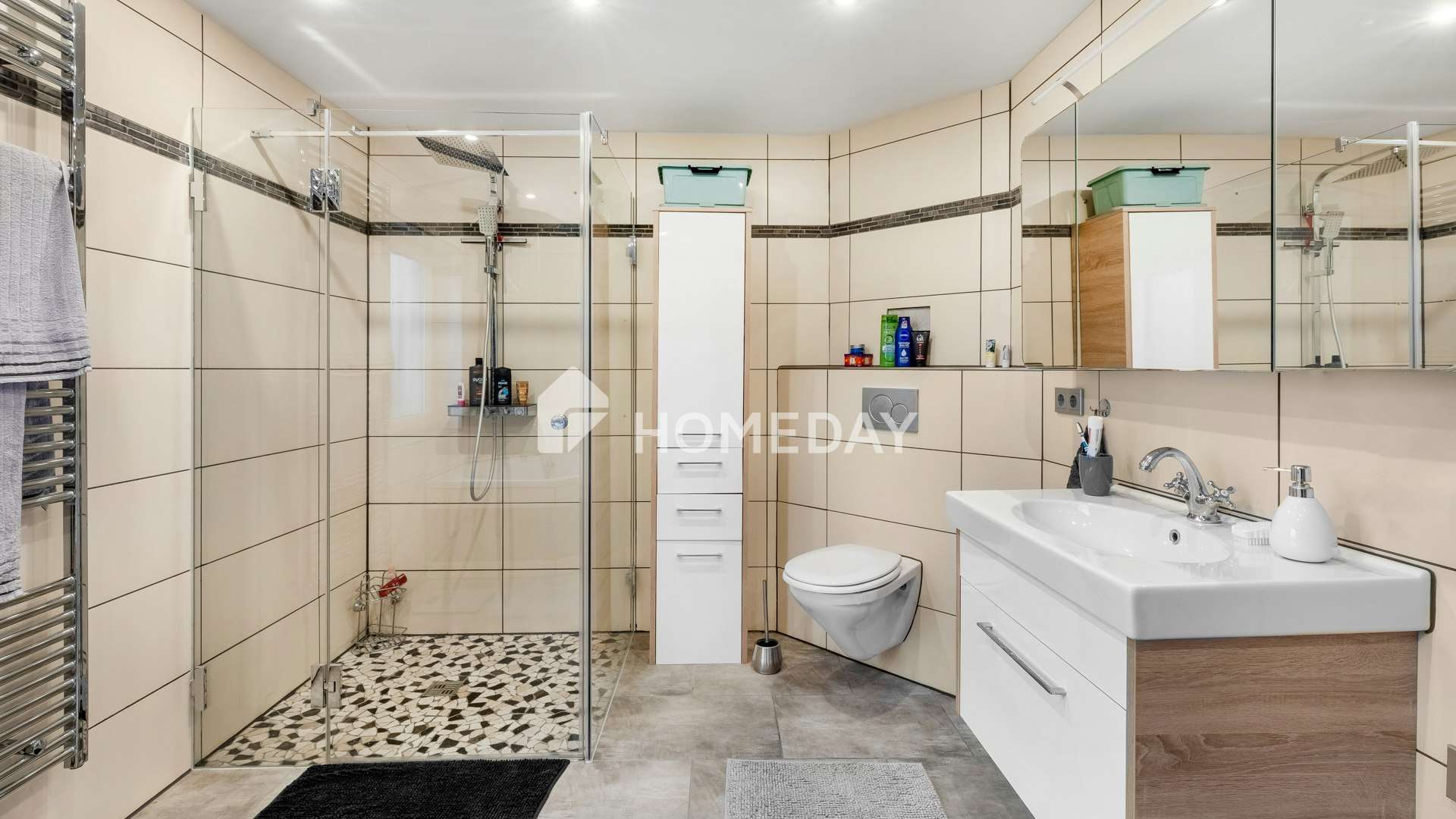 Immobilie in Weißenhorn - Großzügige 3-Zimmer-Wohnung mit zwei Balkonen und Kamin - Bild 2