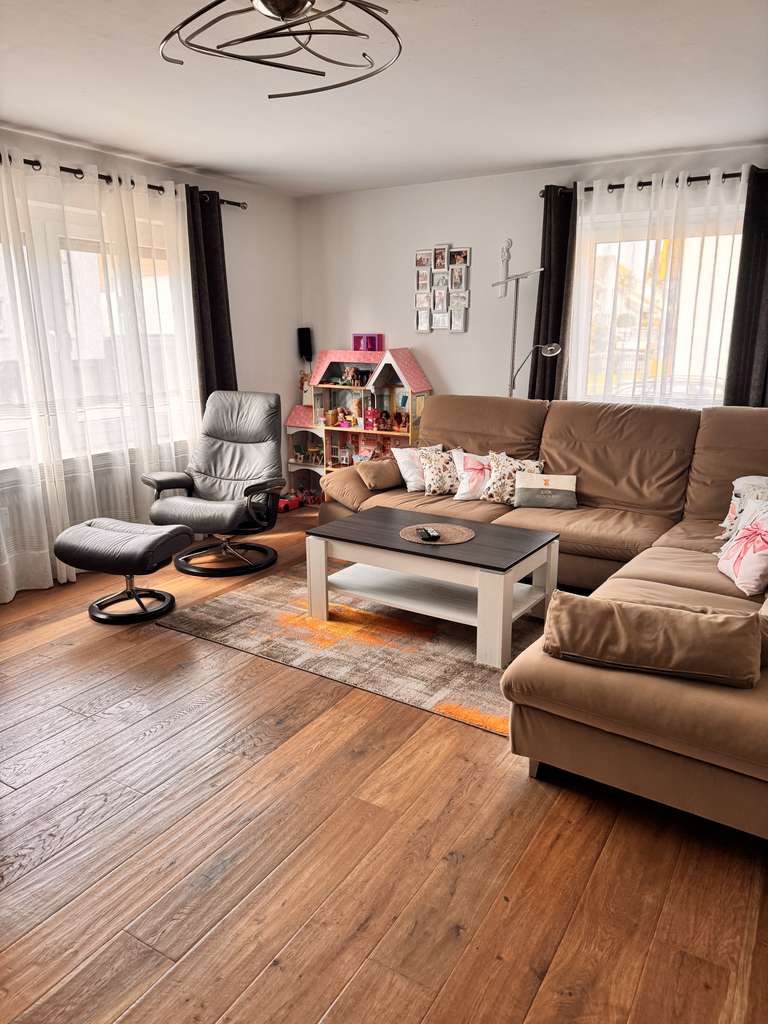 Immobilie in Wolfschlugen - Wohnung zu verkaufen - Bild 0