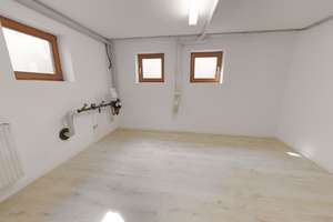 Großzügiges Einfamilienhaus auf selten großem Grundstück in begehrter Münchner Wohnlage – Die vollständige Adresse der Immobilie erhältst du vom Anbieter., 81477 Obersendling, München – Vorschaubild 15