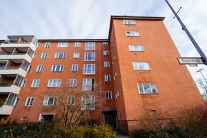 Lichtdurchflutete, großzügige und bezugsfreie Wohnung mit großem Balkon, Friedenau. – Eisackstraße 29, 10827 Schöneberg, Berlin – Vorschaubild 4