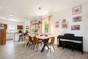 Modernes 217-m²-Familienhaus mit 8 Zimmern, PV-Speicher, Wallbox, Solar & großem Garten – Die vollständige Adresse der Immobilie erhältst du vom Anbieter., 94419 Reisbach – Vorschaubild 13