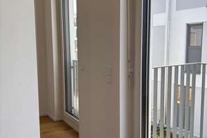 Neubau, sonnige 1,5-Zimmer-Wohnung mit gehobener Innenausstattung mit EBK in München Langwied – Leinweberweg 30, 81249 Lochhausen, München – Vorschaubild 4