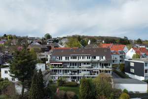 Lichtdurchflutete Wohnung mit Dachterrasse und Blick ins Grüne – Die vollständige Adresse der Immobilie erhältst du vom Anbieter., 42113 Uellendahl-Katernberg, Wuppertal – Vorschaubild 3