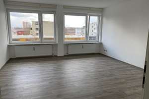 Top sanierte 2-Zimmerwohnung in der Porschestraße – Porschestraße 42, 38440 Stadtmitte (Ortsteil), Wolfsburg – Vorschaubild 2