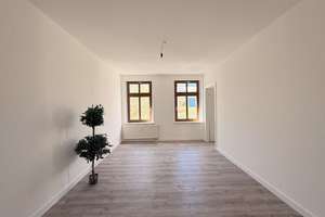 3 Raumwohnung mit neuem Boden in Hilbersdorf! – Klarastraße 24, 9131 Hilbersdorf, Chemnitz – Vorschaubild 1