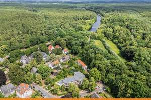 Fully renovated duplex apartment with a terrace, loggia, and parking space on the edge of the forest – Die vollständige Adresse der Immobilie erhältst du vom Anbieter., 14109 Wannsee, Berlin – Vorschaubild 1