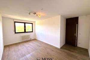 Wohnen mit Komfort: 4,5-Zimmer-Wohnung mit tollem Ausblick und TG in ruhigem Stuttgart-Weilimdorf! – Die vollständige Adresse der Immobilie erhältst du vom Anbieter., 70499 Weilimdorf (Ortsteil), Stuttgart – Vorschaubild 14