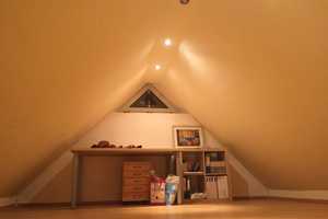 Geschmackvolle 2-Zimmer-Dachgeschosswohnung mit Balkon in Ingolstadt – Ettinger Straße 14, 85057 Ingolstadt – Vorschaubild 11
