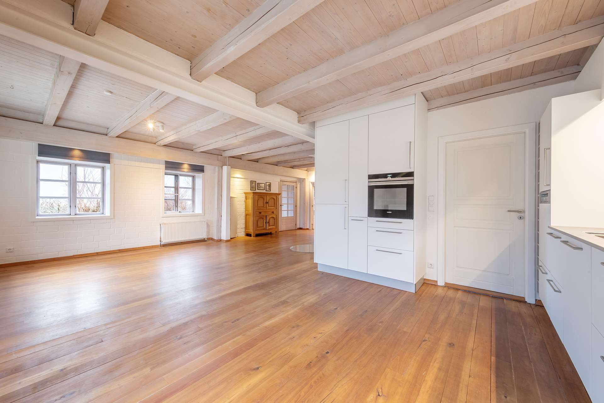 Immobilie in Horst - Reetdach. Ruhe. Rückzug. – Ein echtes Unikat in Alleinlage - Bild 3