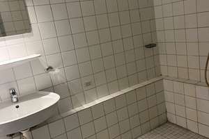 Freies 1-Zi.-Balkon-Apartment, ruhig, hell, grün !! – Die vollständige Adresse der Immobilie erhältst du vom Anbieter., 93053 Kasernenviertel, Regensburg – Vorschaubild 4