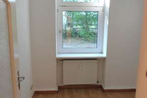 vermietete 4-Zimmer Erdgeschosswohnung mit Terrasse und Außenfläche in Lichterfelde (Steglitz) – Adolf-Martens-Straße 19, 12205 Lichterfelde, Berlin – Vorschaubild 14