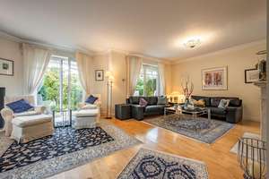 Exklusives Einfamilienhaus in Sasel – Die vollständige Adresse der Immobilie erhältst du vom Anbieter., 22393 Sasel, Hamburg – Vorschaubild 7