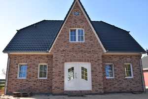 freundliches Einfamilienhaus mit fünf Zimmern in Felde (Neubau) – Dorfstraße 84c, 24242 Rendsburg-Eckernförde (Kreis) – Vorschaubild 1