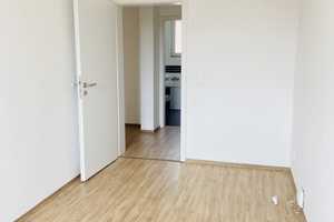 Helle und gemütliche 3-Raumwohnung mit Einbauküche und Balkon – Hohe Str. 3, 39124 Magdeburg – Vorschaubild 9
