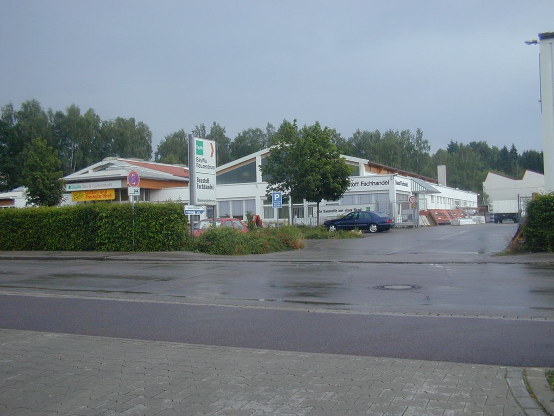 Building and garden store