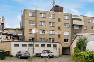 Großzügige Dachgeschosswohnung mit zwei Balkonen und Aufzug – Die vollständige Adresse der Immobilie erhältst du vom Anbieter., 46145 Sterkrade-Mitte, Oberhausen – Vorschaubild 13