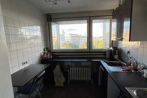 Alltagstaugliche 4-Zimmer-Wohnung mit Balkon in Bielefeld – Alfred-Bozi-Straße 18, 33602 Mitte, Bielefeld – Vorschaubild 8