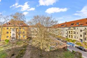 Bezugsfrei & lichtdurchflutet: Charmante 2-Zimmer-Etagenwohnung mit Wintergarten – Tangermünder Weg 5, 13583 Falkenhagener Feld, Berlin – Vorschaubild 6