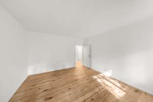 KLEINOD IN FEINSTER LAGE: Nur 5 min. vom Roseneck / Altbaucharme frisch kernsaniert zum Erstbezug! – Hundekehlestraße 18B, 14199 Schmargendorf, Berlin – Vorschaubild 12
