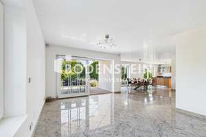 Moderne Villa mit traumhaftem Gartenidyll und luxuriösem Wohnambiente in Wiesbaden – Die vollständige Adresse der Immobilie erhältst du vom Anbieter., 65201 Schierstein, Wiesbaden – Vorschaubild 6