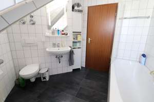 4-Zi.-Maisonette-Wohnung mit Balkon und TG-Stellplatz - vermietet – Die vollständige Adresse der Immobilie erhältst du vom Anbieter., 72764 Reutlingen-Mitte, Reutlingen – Vorschaubild 4