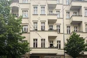 Ein Altbau, wie man ihn heute kaum noch findet: Stuck, Holzdielen & Balkon – Die vollständige Adresse der Immobilie erhältst du vom Anbieter., 10435 Prenzlauer Berg, Berlin – Vorschaubild 31