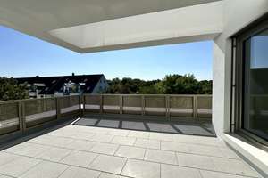 Erstbezug im Veedel: Lichtdurchflutetes Penthouse mit zwei Dachterrassen! – Neusser Str. 363-365, 50733 Nippes (Ortsteil), Köln – Vorschaubild 2