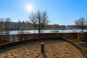 Gemütliche 2-Zimmer-Dachgeschosswohnung mit Balkon, Wasserblick und TG-Stellplatz in Berlin-Köpenick – Die vollständige Adresse der Immobilie erhältst du vom Anbieter., 12555 Köpenick, Berlin – Vorschaubild 4