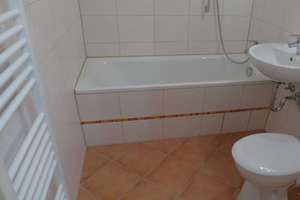 Kappel * 2 Zimmer * schicke Einbauküche * Frei ab 01.07.2026 – Die vollständige Adresse der Immobilie erhältst du vom Anbieter., 9119 Kappel, Chemnitz – Vorschaubild 3