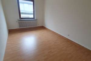 renovierte 3 Zimmer Wohnung Cuxhaven, großer Garten stadtnah – Brockesweg 26, 27474 Cuxhaven – Vorschaubild 9