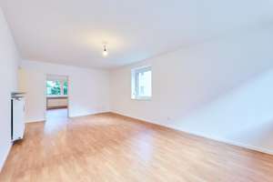 Erstbezug, modernisierte 4-Zimmerwohnung im Hochparterre – Korbinianstraße 48, 80807 Milbertshofen, München – Vorschaubild 6