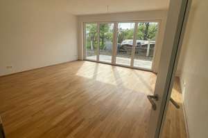 Helle 3-Zimmer-Maisonette-Wohnung mit Terrasse und eigenem Garten – Penckstraße 13, 80995 Feldmoching, München – Vorschaubild 8