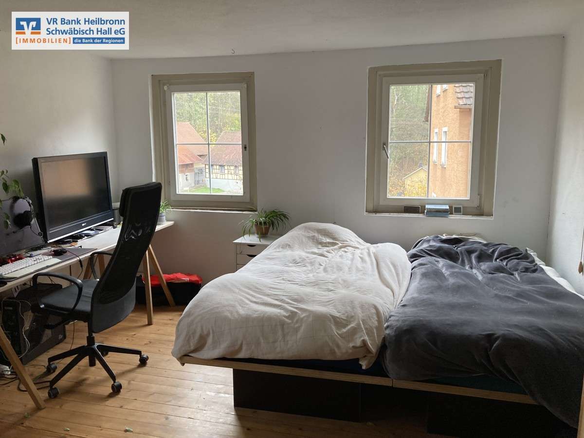 Immobilie in Rosengarten - GROßES CHARMANTES FACHWERKHAUS 
MIT SCHEUNE IN RIEDEN - Bild 6