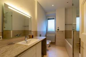 Top-Wohnlage! Nur wenige Meter zum Preußenpark & Fehrbelliner Platz mit eigenem Garten & Balkon – Die vollständige Adresse der Immobilie erhältst du vom Anbieter., 10707 Wilmersdorf, Berlin – Vorschaubild 13