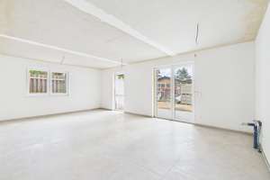 Neubau - Erstbezug: Moderne 3 - Zimmer - Erdgeschosswohnung mit Terrasse & Stellplatz