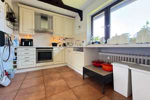 Großzügiges Haus mit Einliegerwohnung in 66882 Hütschenhausen zu verkaufen – Die vollständige Adresse der Immobilie erhältst du vom Anbieter., 66882 Hütschenhausen – Vorschaubild 20