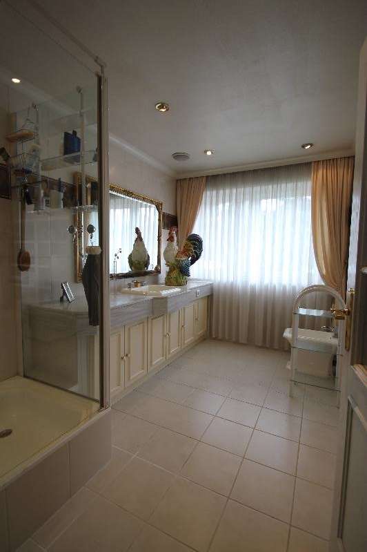 Immobilie in Rheinbreitbach - Einfamilienhaus mit Top-Ausstattung 2 Bäder ruhiger Lage Garten Garage Carport schöne Au - Bild 3