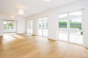 Exklusiver Familientraum mit Zukunft in Top Schlachtensee-Lage – Die vollständige Adresse der Immobilie erhältst du vom Anbieter., 14129 Zehlendorf, Berlin – Vorschaubild 2