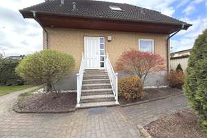 Sonnendurchflutetes Einfamilienhaus zum Wohlfühlen – Die vollständige Adresse der Immobilie erhältst du vom Anbieter., 12526 Bohnsdorf, Berlin – Vorschaubild 3