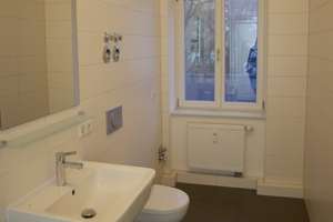 Eindrucksvolle Wohnung mit Balkon, Tageslichtbad mit Wanne!  – Die vollständige Adresse der Immobilie erhältst du vom Anbieter., 1307 Johannstadt-Nord, Dresden – Vorschaubild 8