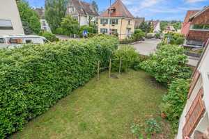 Zweifamilienhaus mit Potential - zentrale Lage
See und Stadt in wenigen Gehminuten erreichbar – Bodenseekreis – Vorschaubild 2