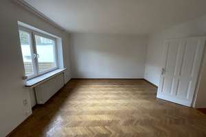 Sgn. Eiserfeld, komplett renovierte 104m² Wohnung 4 ZKB ohne Balkon, nur an Selbstzahler. – Bühlstr. 3, 57080 Eiserfeld, Siegen – Vorschaubild 2