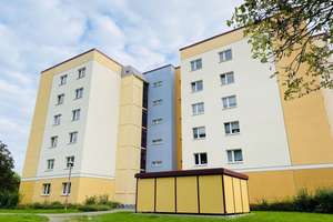 Provisionsfrei: Vermietete 1-Zimmer-Wohnung mit verglaster Loggia – ruhig, gepflegt, barrierearm