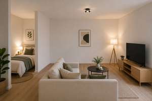 Modernisierte Dachgeschosswohnung mit neuem Badezimmer und Aufzug in bester Innenstadtlage