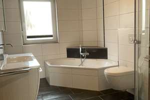 Moderne 3-Zimmer-Wohnung mit Aufzug, EBK, großem Sonnenbalkon und Stellplatz in Wolfsburg-Vorsfelde – Die vollständige Adresse der Immobilie erhältst du vom Anbieter., 38448 Vorsfelde, Wolfsburg – Vorschaubild 9