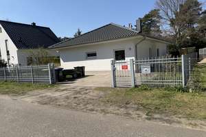 Lichtdurchfluteter freistehender Bungalow !! – Die vollständige Adresse der Immobilie erhältst du vom Anbieter., 12527 Grünau, Berlin – Vorschaubild 2