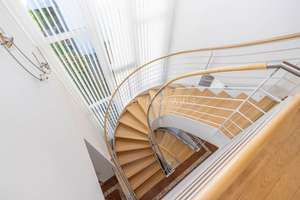 Modernes Architektenhaus mit luxuriösem Flair, großzügiger Raumgestaltung und gehobenem Wohnkomfort