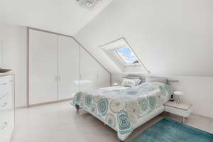 Einziehen & Wohlfühlen! Zukunftssicheres Luxusanwesen mit 7 Zi., Solaranlage, Pool, Garage/Carport – Die vollständige Adresse der Immobilie erhältst du vom Anbieter., 14089 Kladow, Berlin – Vorschaubild 11