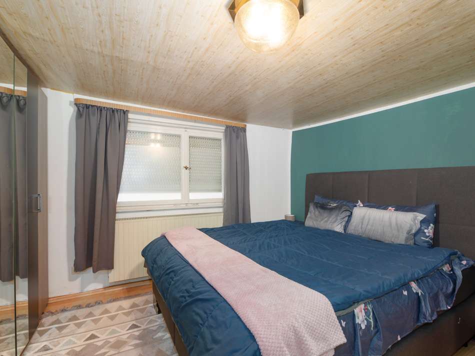 Schlafzimmer EG Vorderhaus